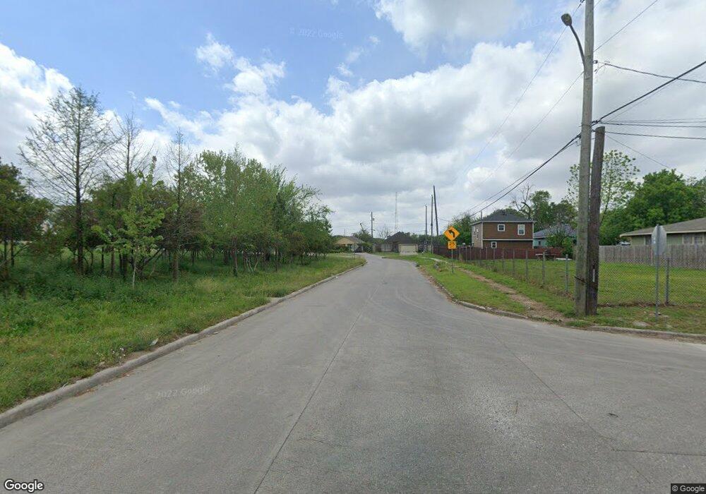 3506 King St, Houston, TX 77026 - photo 1