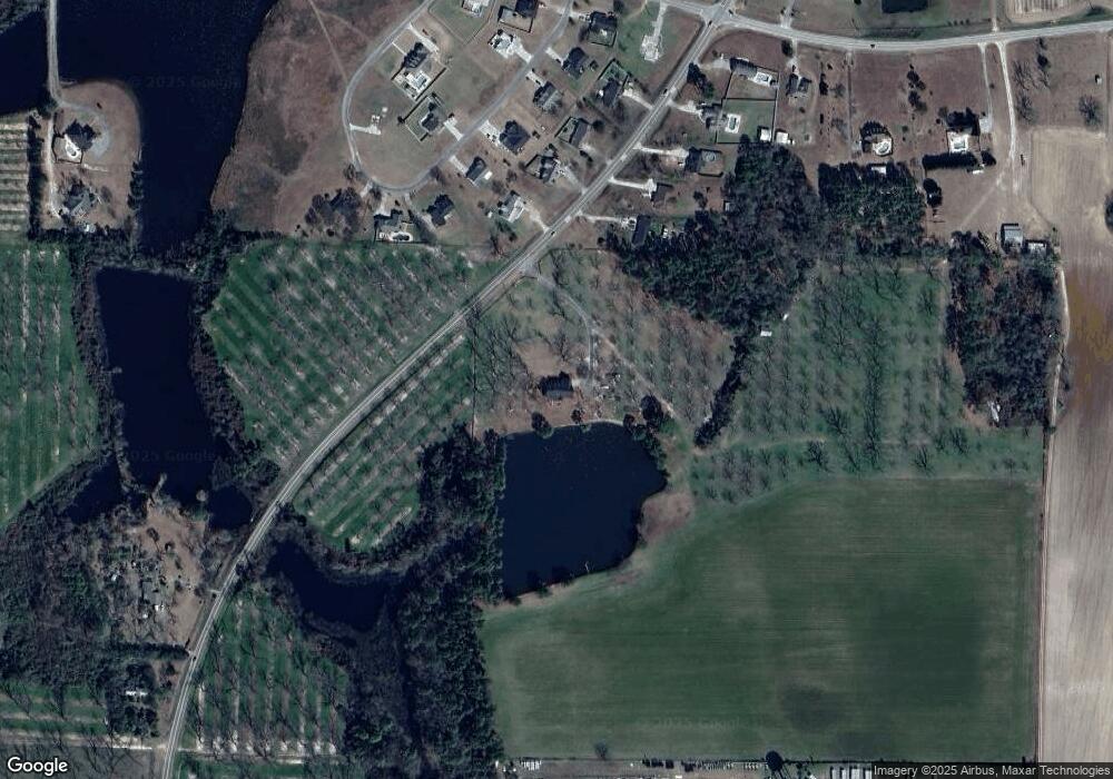 1207 Vo Tech Dr, Fitzgerald, GA 31750 - photo 1