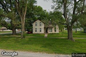 1701 16th Ave, Viola, IL 61486