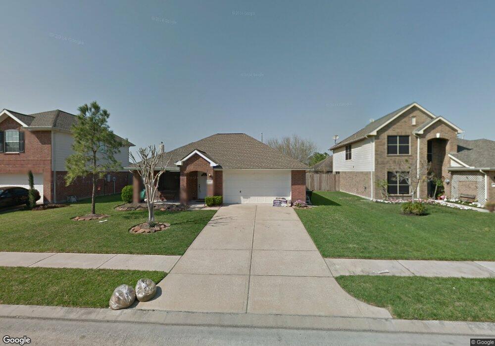 5101 Lockhart Dr, Pearland, TX 77584 - photo 1