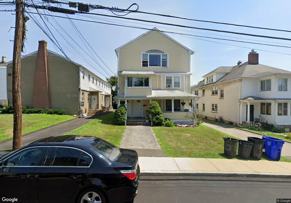 31 Woodbury Ave, Norwalk, CT 06850 - photo 1