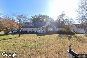 326 Oakland Dr, Wilmington, NC 28405