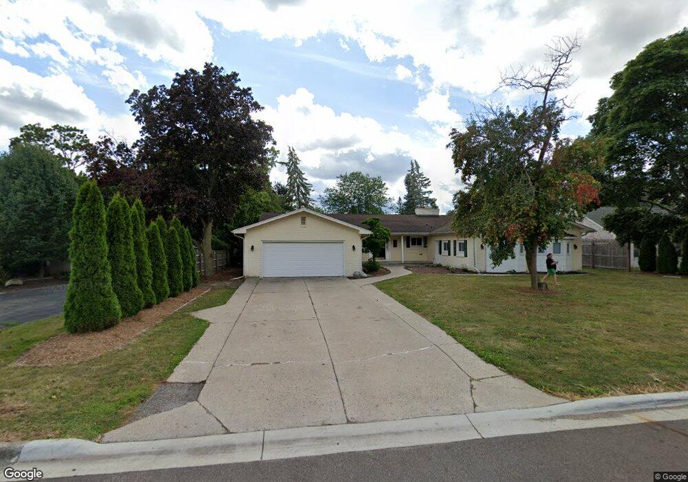 4233 Appletree Ln, Lansing, MI 48917 - photo 1