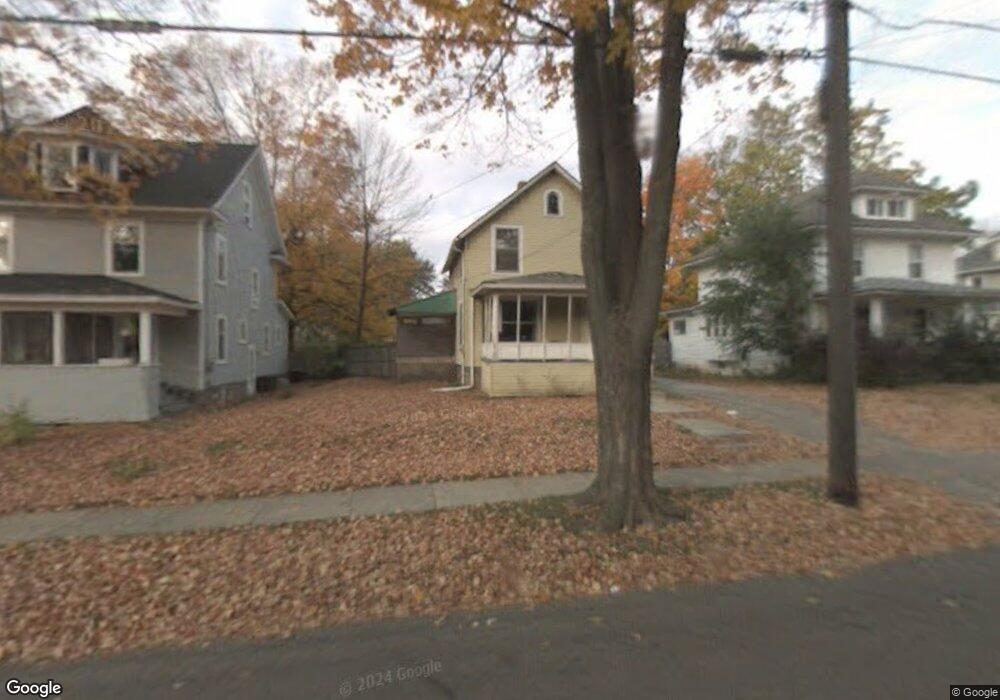 821 Princeton Ave, Lansing, MI 48915 - photo 1