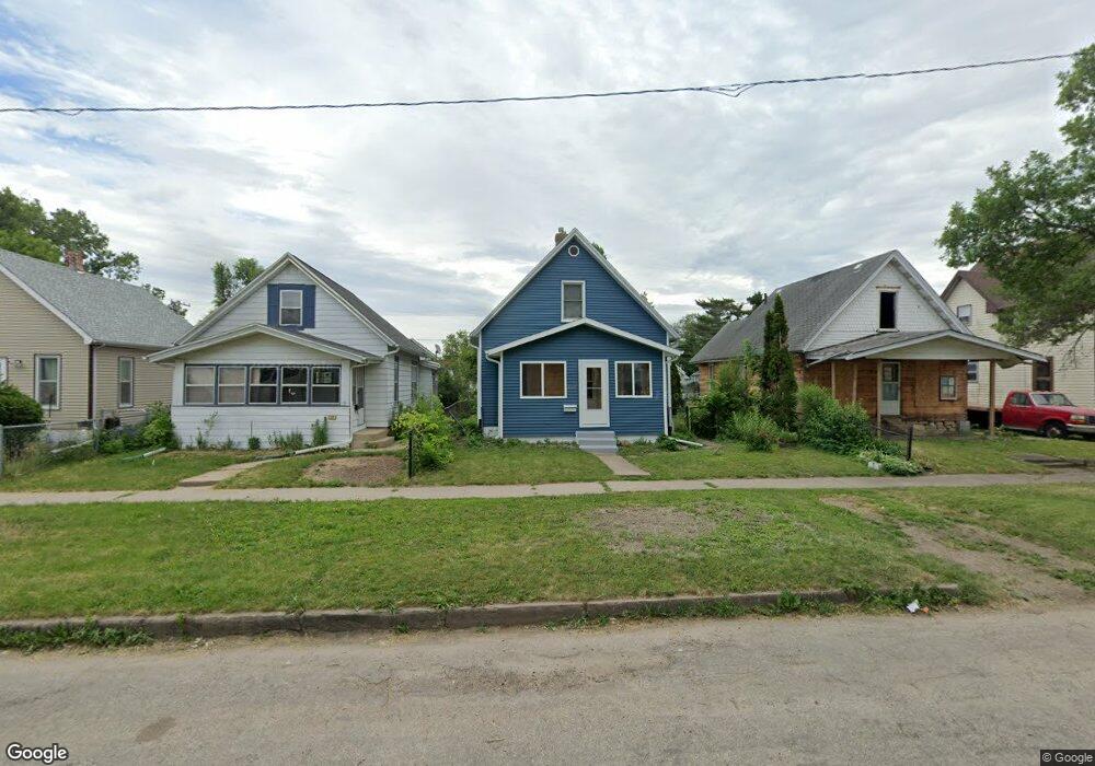 845 10th St SW, Cedar Rapids, IA 52404 - photo 1