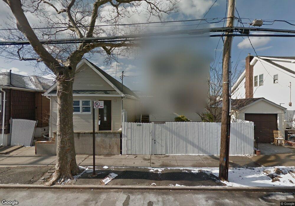 1513 Cross Bay Blvd, Broad Channel, NY 11693 - photo 1