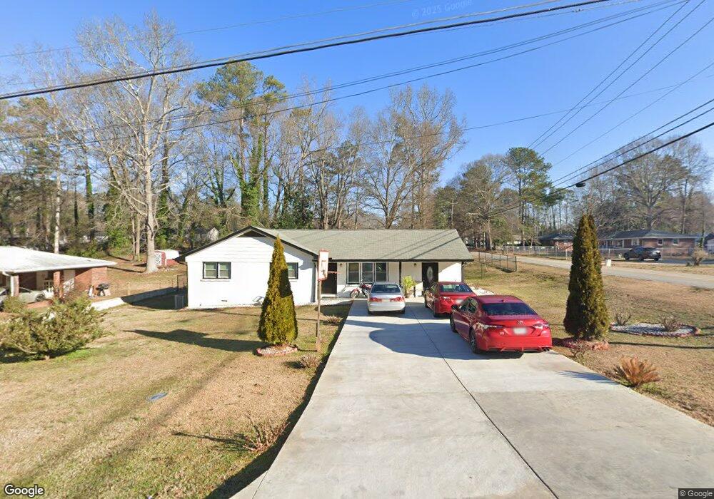 1502 Pine Cir, Austell, GA 30168 - photo 1