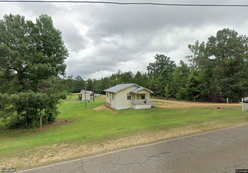 2069 Quinlivan Rd, McComb, MS 39648 - photo 1