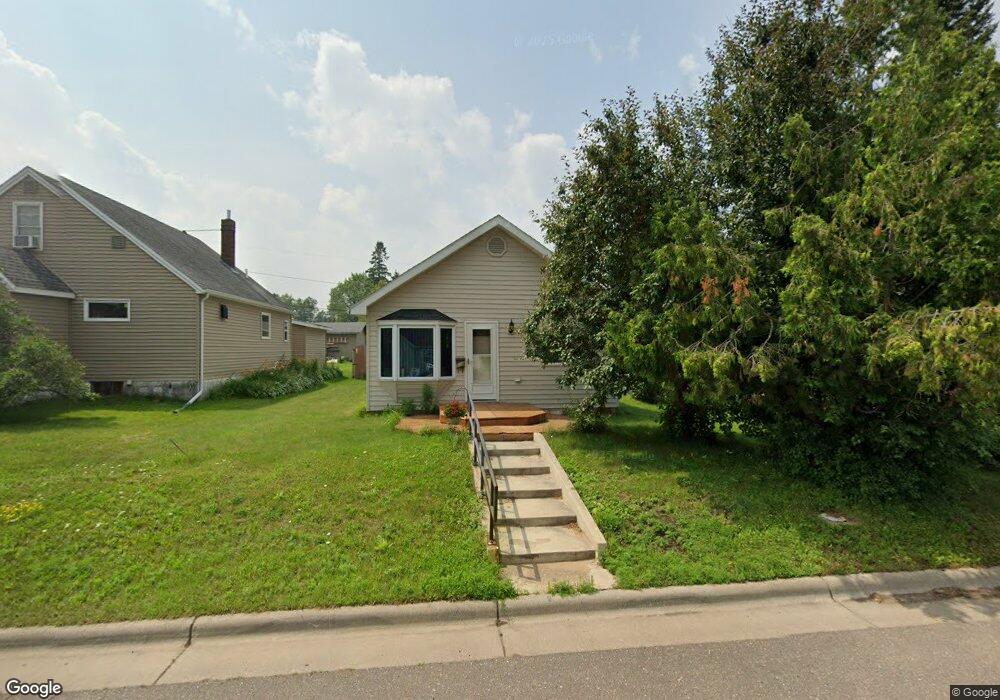 504 N Ugstad Rd, Duluth, MN 55810 - photo 1