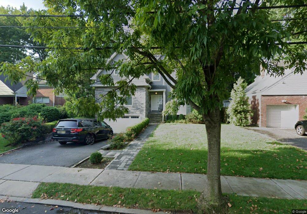 406 Briarcliffe Rd, Teaneck, NJ 07666 - photo 1
