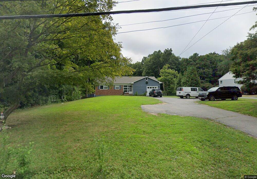 1561 Strawberry Rd, Mohegan Lake, NY 10547 - photo 1