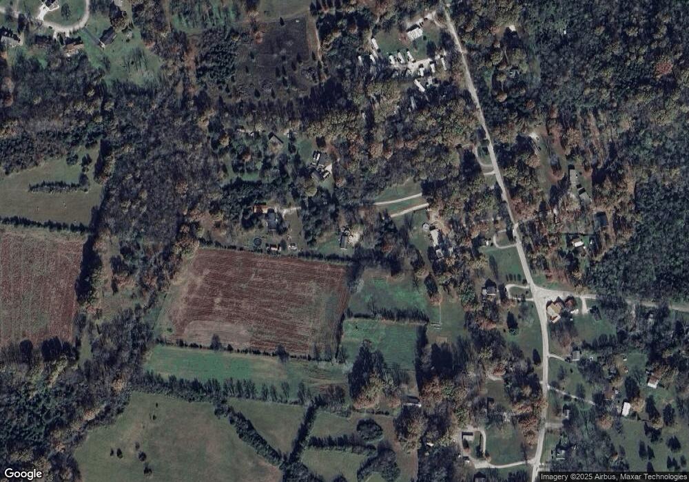 1398 Mapleash Ave, Columbia, TN 38401 - photo 1