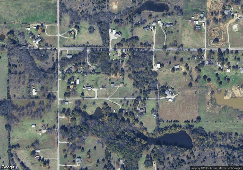 125 Woodstock Ln, Ardmore, OK 73401 - photo 1