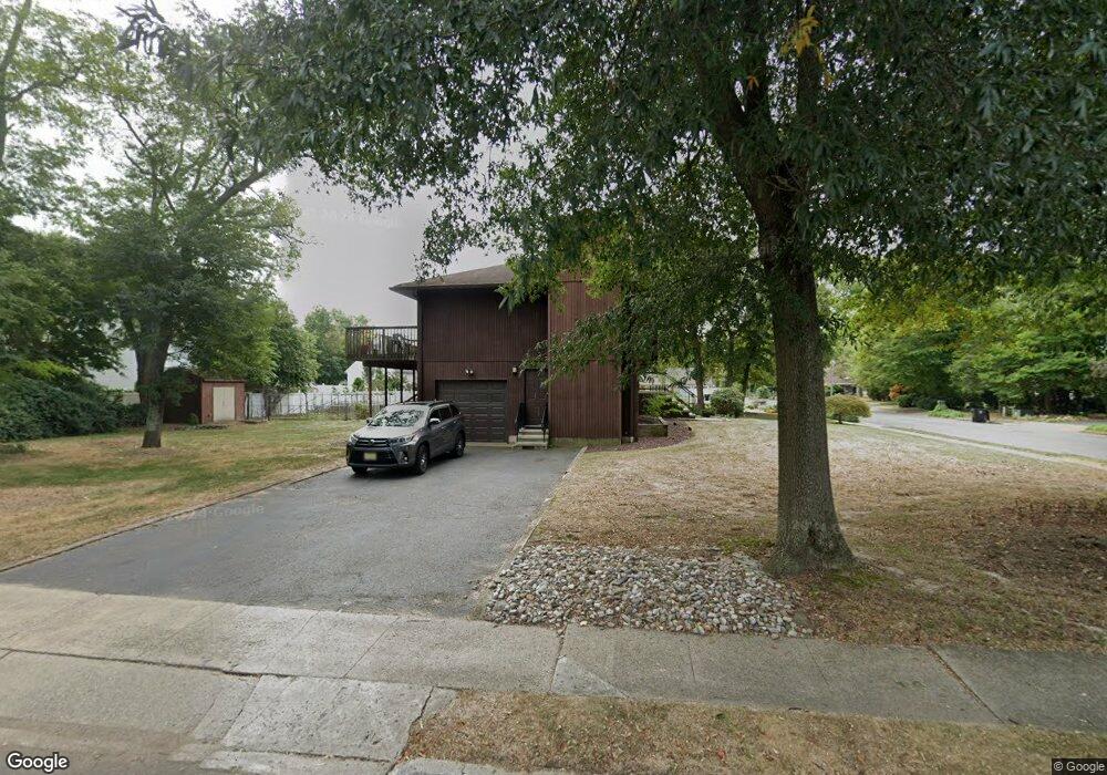 2 Lusan Ln, North Middletown, NJ 07748 - photo 1