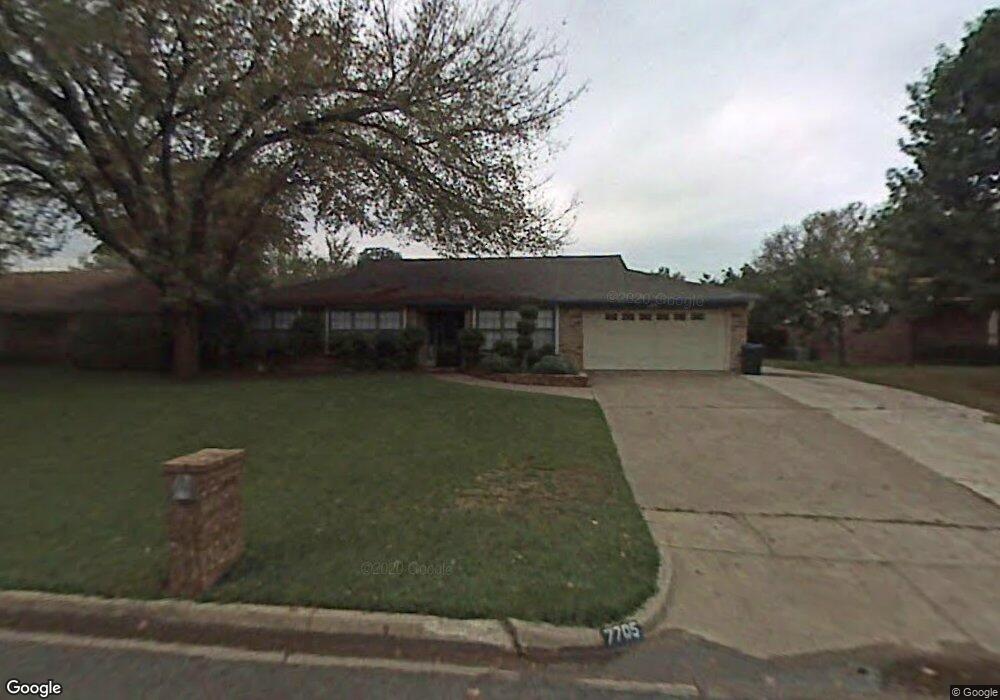7705 Perkins Dr, North Richland Hills, TX 76182 - photo 1