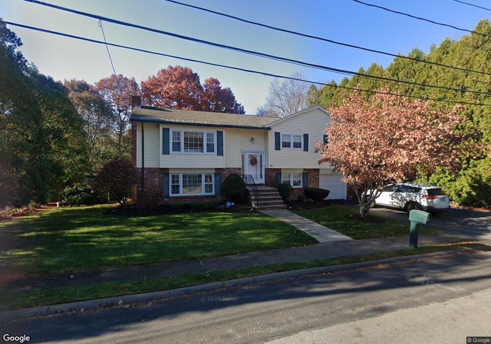 10 Grant St, Woburn, MA 01801 - photo 1