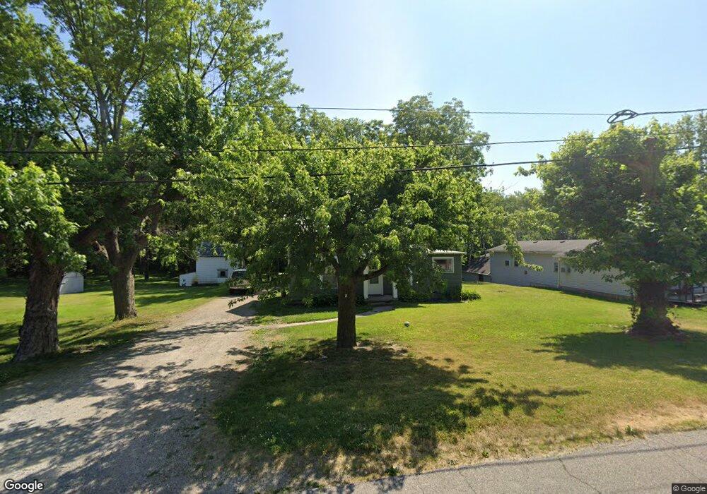 1437 Alhambra Ave, Frankfort, IN 46041 - photo 1