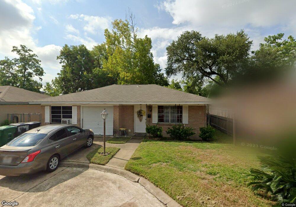 130 W Whitney St, Houston, TX 77018 - photo 1