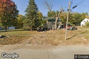 105 E 4th St, Peterson, IA 51047