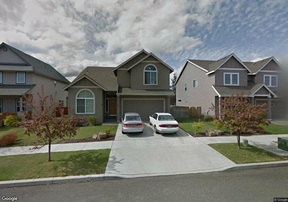 2032 NE Cradle Mountain Way, Bend, OR 97701 - photo 1