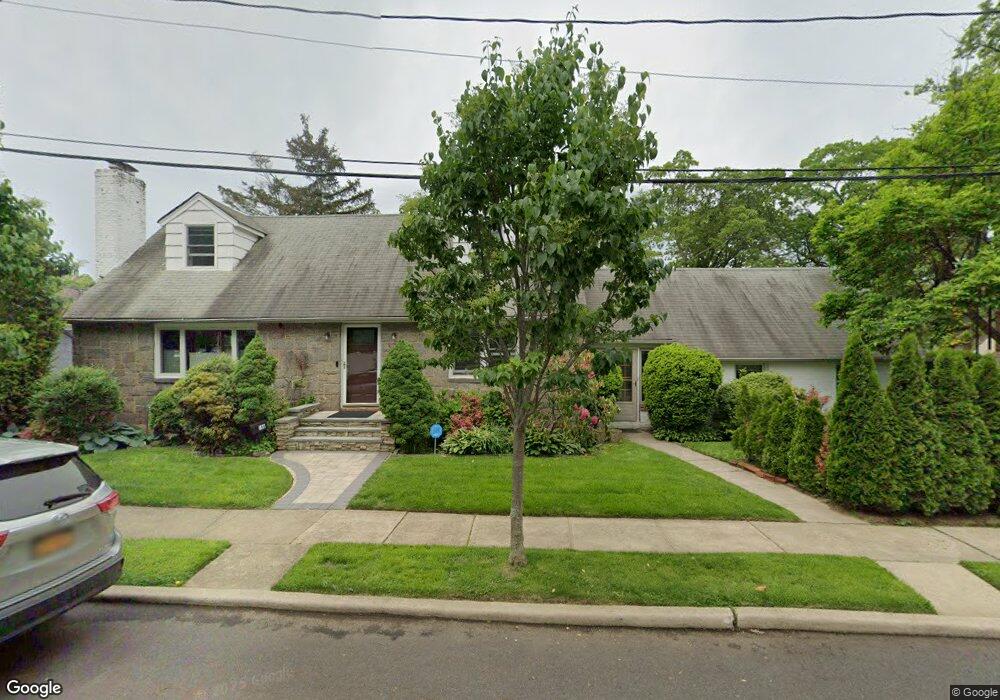 166 Edward Ct, West Hempstead, NY 11552 - photo 1