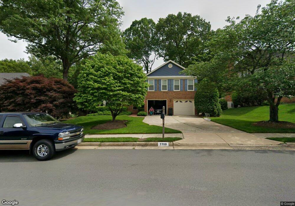 7709 Huntsman Blvd, Springfield, VA 22153 - photo 1