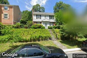 7906 Chelton Rd, Bethesda, MD 20814