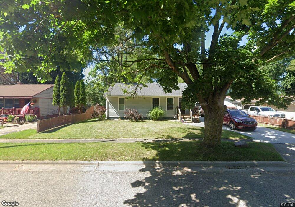 1426 Stinson St, Owosso, MI 48867 - photo 1