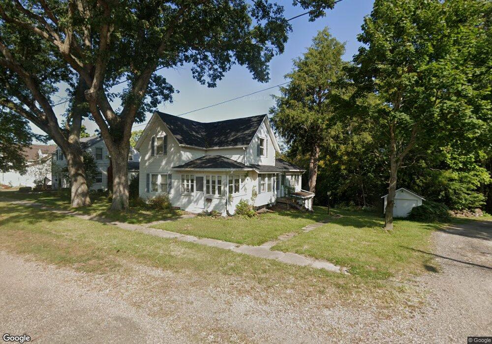 302 Cherry St, Columbus Junction, IA 52738 - photo 1