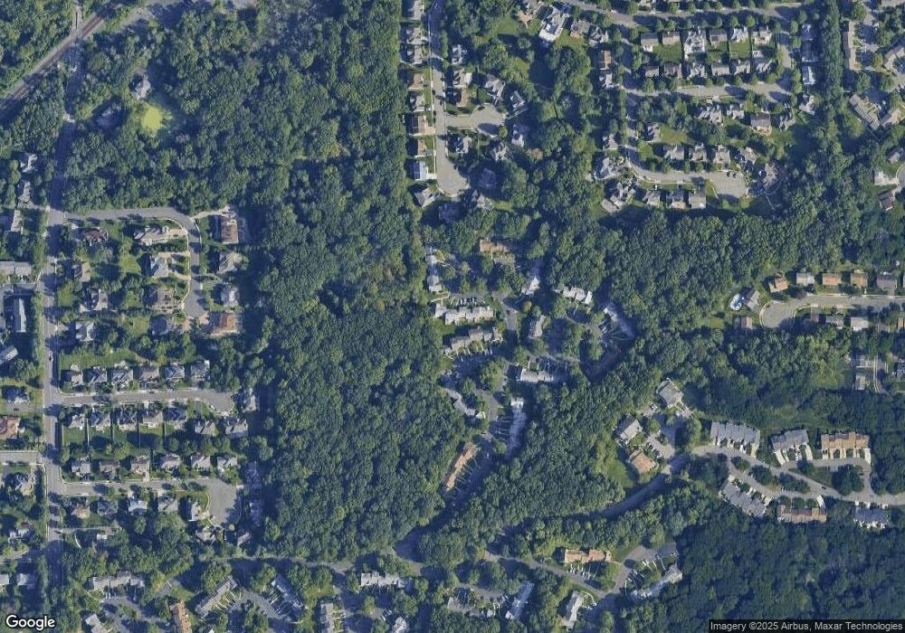 1507 Timber Oaks Rd, Edison, NJ 08820 - photo 1