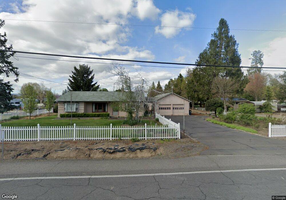 2492 Taylor Rd, Central Point, OR 97502 - photo 1