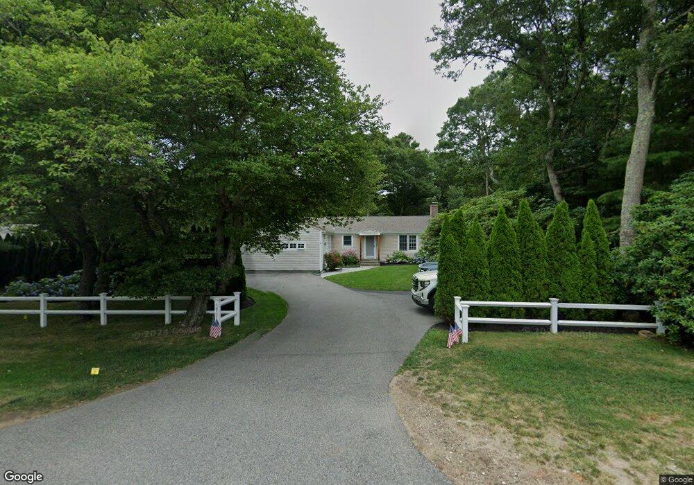579 N Falmouth Hwy, North Falmouth, MA 02556 - photo 1
