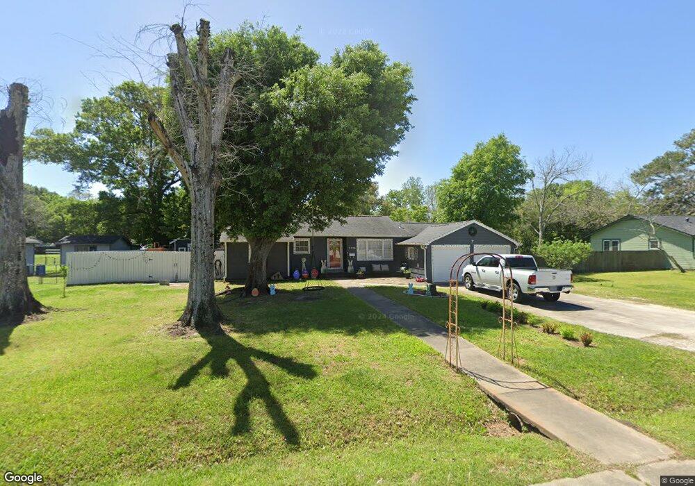 3216 12th St, Bay City, TX 77414 - photo 1