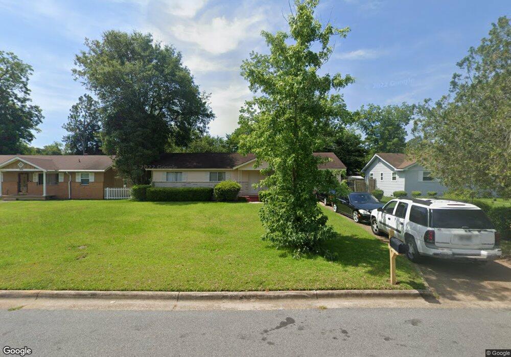 1910 W Waddell Ave, Albany, GA 31707 - photo 1