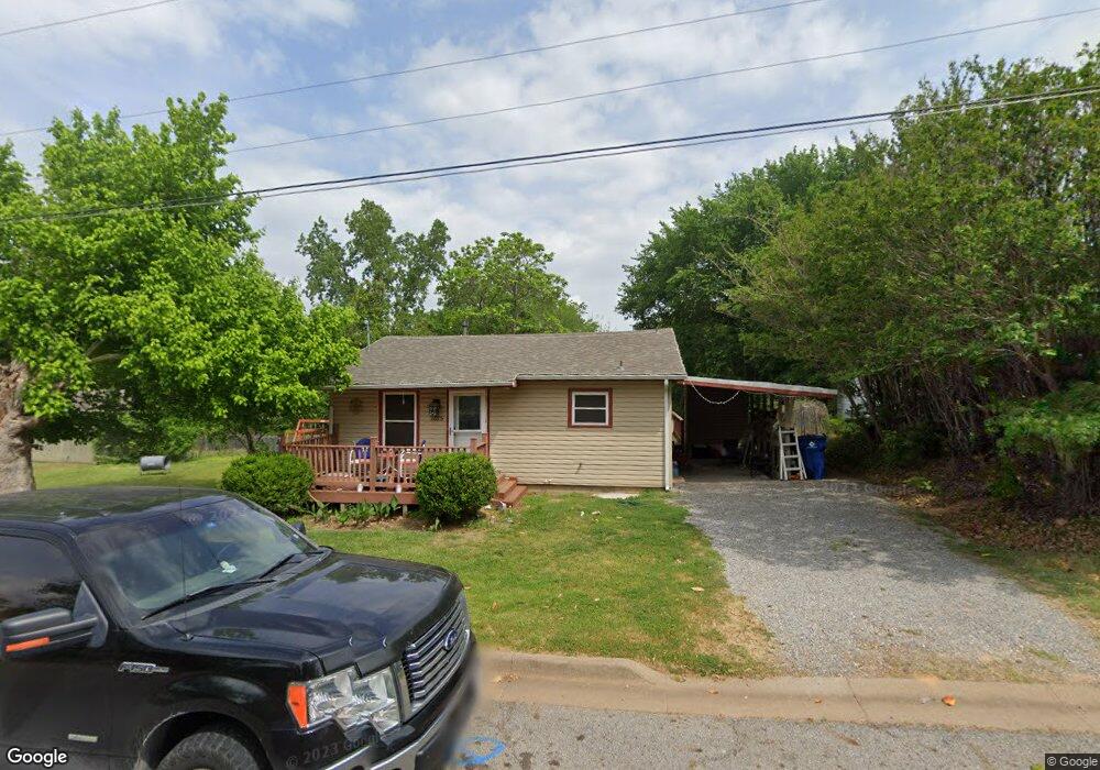 2615 W Elm St, Denison, TX 75020 - photo 1