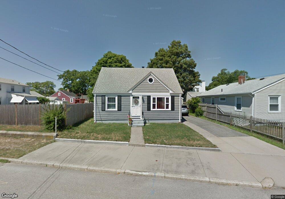 144 Orient Ave, Pawtucket, RI 02861 - photo 1