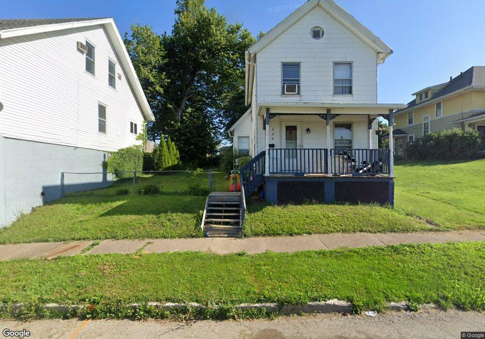 624 W 8th St, Davenport, IA 52803 - photo 1