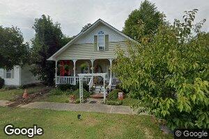 128 1st St, Clay, KY 42404