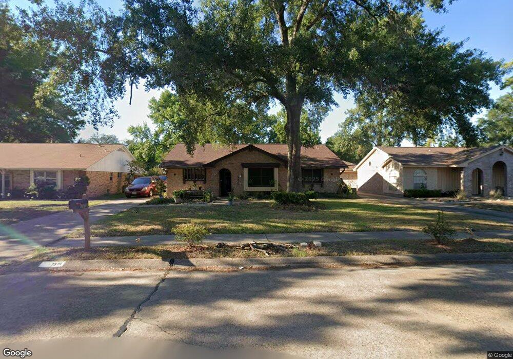 7310 Woodfern Dr, Houston, TX 77040 - photo 1