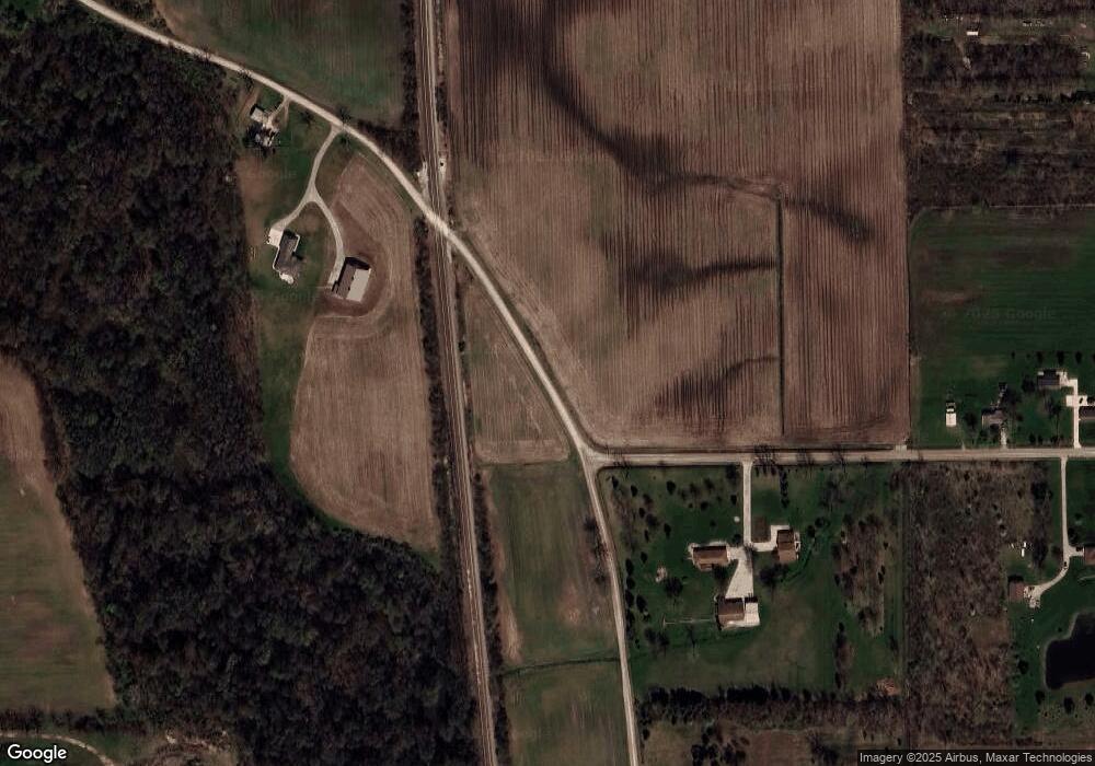 8916 S Stoney Creek Rd, Carleton, MI 48117 - photo 1