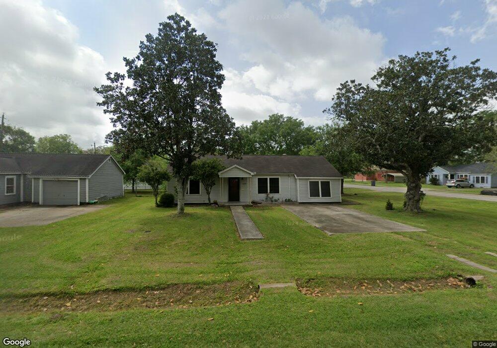 3200 10th St, Bay City, TX 77414 - photo 1