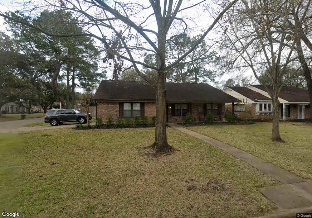 13803 Saint Marys Ln, Houston, TX 77079 - photo 1