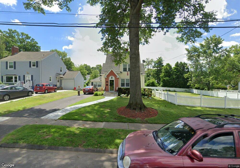 101 Robbins Dr, Wethersfield, CT 06109 - photo 1