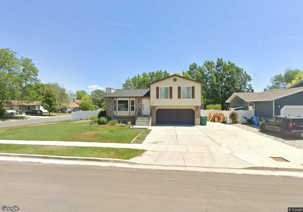 12049 S 1350 W, Riverton, UT 84065 - photo 1
