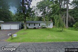 15 Mountain View Dr, Weatogue, CT 06089