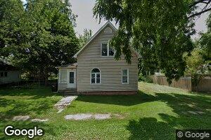 140 W North St, Capron, IL 61012