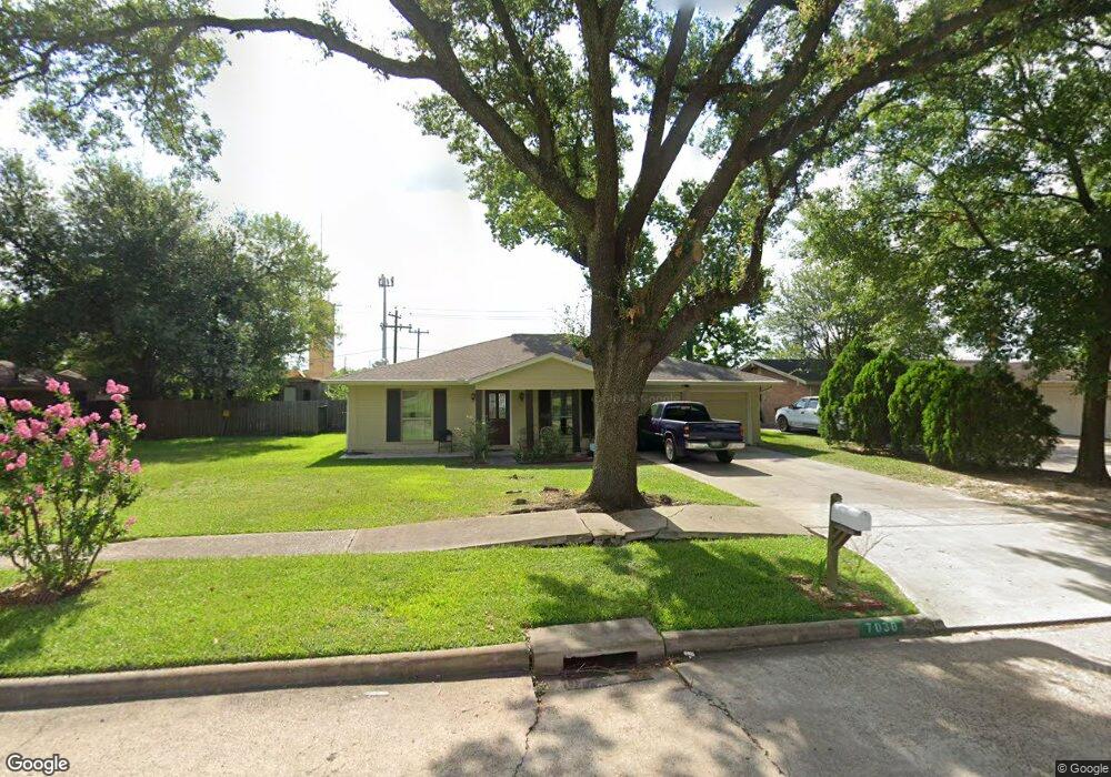 7030 Deep Forest Dr, Houston, TX 77088 - photo 1