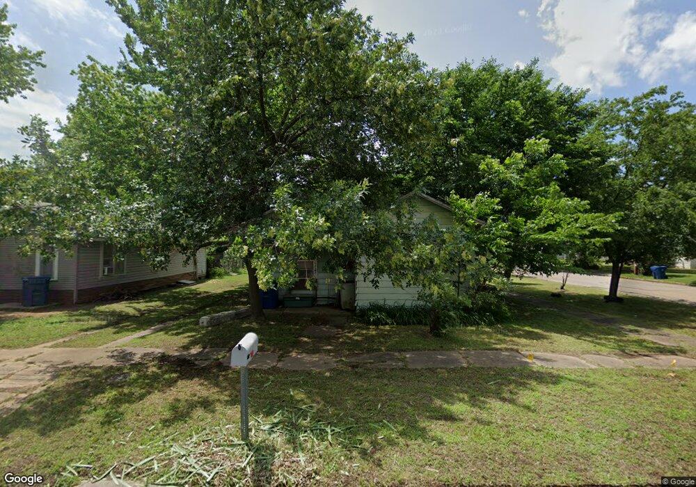 203 E 6th St, Cushing, OK 74023 - photo 1