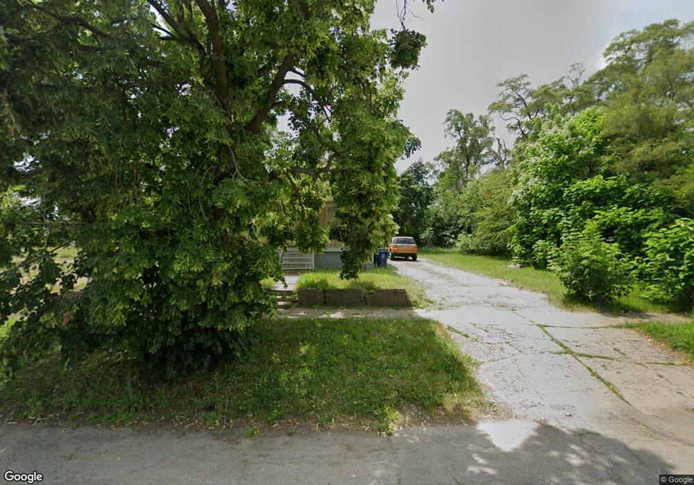 1822 Montana Ave, Flint, MI 48506 - photo 1