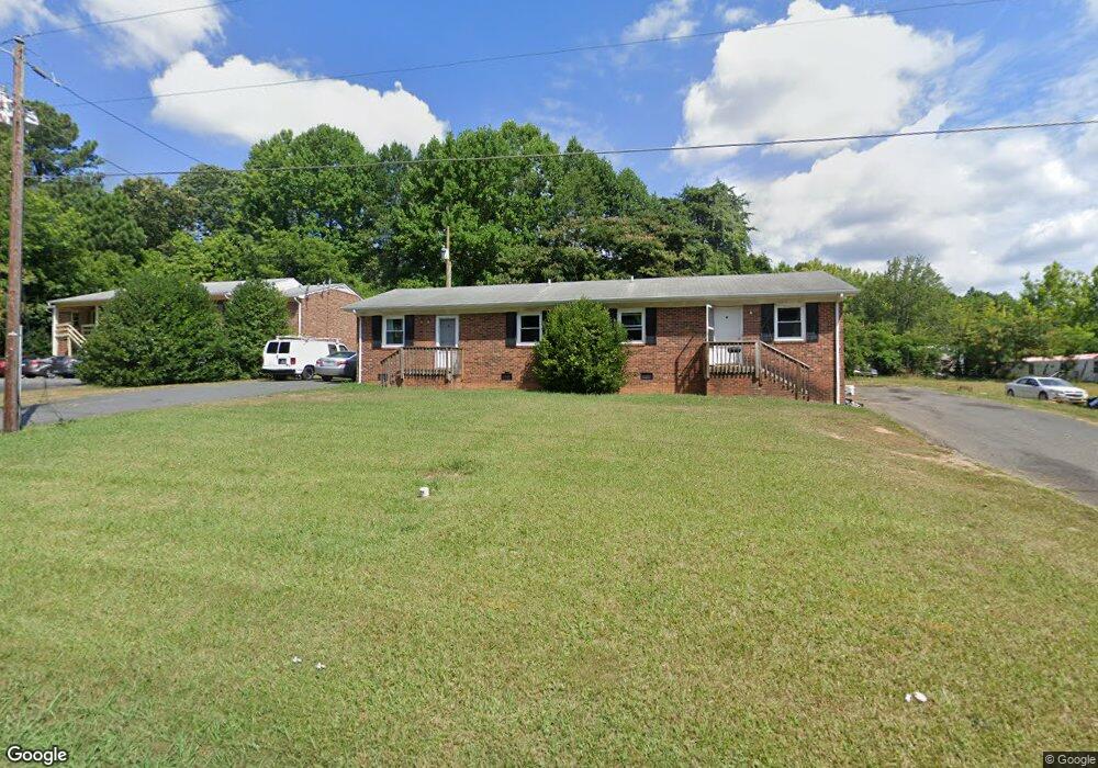 1957 Lakeview Rd, Asheboro, NC 27203 - photo 1